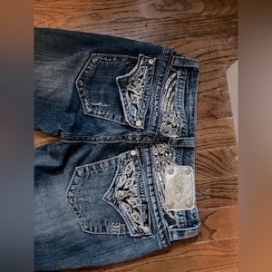 Miss Me Jeans. Used but in good condition. Size 25.